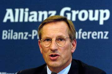 Στην κερδοφορία επέστρεψε η Allianz το 2003