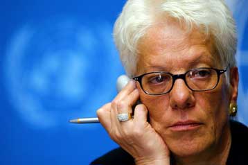 Ο Σαντάμ πρέπει να δικαστεί από Διεθνές Ποινικό Δικαστήριο, λέει η Κάρλα Ντελ Πόντε