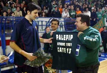 Η «Μπάρτσα» νίκησε τον ΠΑΟ 84-66, ο Μποντιρόγκα αποθεώθηκε