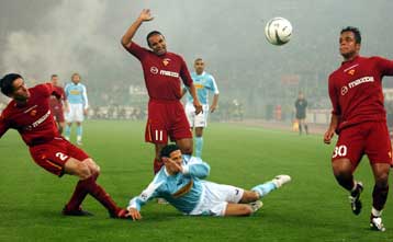 Διεκόπη για «λόγους δημόσιας τάξεως» το Ρόμα-Λάτσιο, φήμες για νεκρό παιδάκι