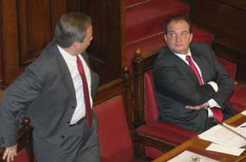 Στη δημοσιότητα τα πρώτα στοιχεία της δημοσιονομικής απογραφής