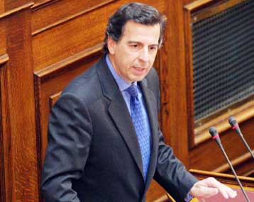 Απόλυτη τήρηση των ασφυκτικών χρονοδιαγραμμάτων για το τραμ ζήτησε ο Μ.Λιάπης