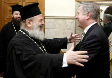 Θέμα ιστορικής ταυτότητας ο χριστιανισμός στο Ευρωσύνταγμα, δήλωσε ο Αρχιεπίσκοπος