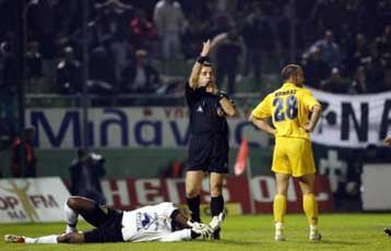 Χάνει το υπόλοιπο της χρονιάς ο Εμπέντε, κάταγμα στο αριστερό χέρι του