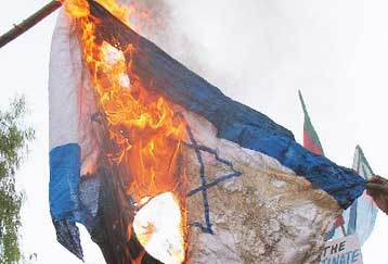 Επίθεση της Χεζμπολάχ κατά θέσεων του Ισραήλ στα σύνορα με το Λίβανο