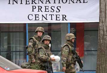 Βυθισμένο στο πένθος το Κοσσυφοπέδιο αναμένει την άφιξη του ΓΓ του ΝΑΤΟ