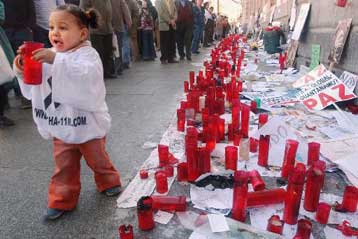 Στα χέρια της αστυνομίας ακόμη τέσσερις ύποπτοι για το μακελειό της Μαδρίτης