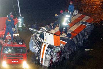 Αποζημιώσεις 25 εκατ. ευρώ ζητούν οι συγγενείς των θυμάτων στον Αλιάκμονα