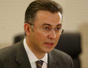 Σε ένα δίμηνο θα έχει ολοκληρωθεί η δημοσιονομική απογραφή, λέει η κυβέρνηση