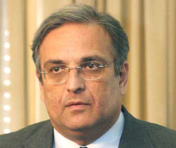 «Σκληρά μέτρα» κατά της αισχροκέρδειας προαναγγέλει ο υφυπουργός Ανάπτυξης