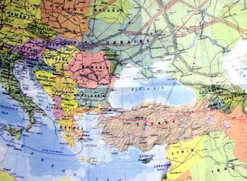 Υπεγράφη η σύμβαση μελέτης σκοπιμότητας για τον ελληνο-ιταλικό αγωγό φυσικού αερίου