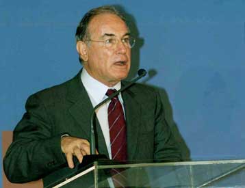 Η κυβέρνηση τώρα συνειδητοποιεί πόσο σκληρή είναι η μάχη των τιμών, λέει ο Κ.Κουλούρης