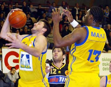 Παρά τις απουσίες του, το Μαρούσι επικράτησε στο Περιστέρι με 69-64