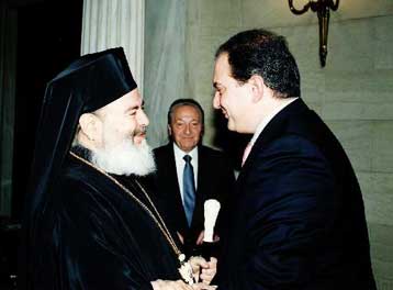 Αντιδρά το ΠΑΣΟΚ στα περί «νέας σελίδας» στις σχέσεις Πολιτείας – Εκκλησίας