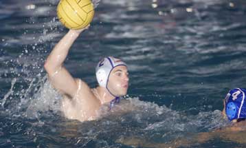 Ο τίτλος υπόθεση και πάλι Ολυμπιακού, Βουλιαγμένης