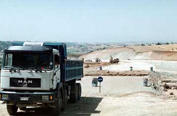 Σε «τεντωμένο σκοινί» οι κατασκευαστικές εταιρείες λόγω εμπλοκής στο μαθηματικό τύπο