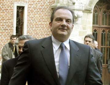 Το Κυπριακό στο επίκεντρο της ομιλίας του Κ.Καραμανλή στη Σύνοδο του ΕΛΚ