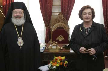 Δεν υπήρχε πολιτική χροιά στο «δόξα σοι ο Θεός» λέει ο αρχιεπίσκοπος Χριστόδουλος