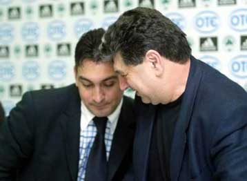 Ανταλλαγή φιλοφρονήσεων μεταξύ Ντουμιτρέσκου και Σουμ