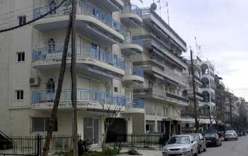 Μείωση στο 8% του φόρου μεταβίβασης ακινήτων σχεδιάζει το υπουργείο Οικονομικών