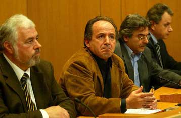 Ρεαλιστικό το αίτημα για αυξήσεις 8%, λέει η ΓΣΕΕ – Παρέμβαση για συμβασιούχους