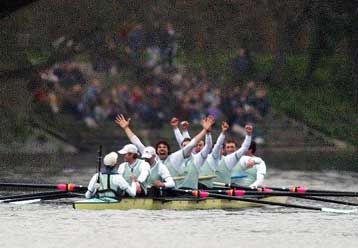 Το Κέμπριτζ θριάμβευσε στα νερά του Τάμεση