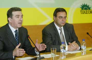 Κίνδυνο παρατεταμένης ακινησίας στην οικονομία από την πολιτική της ΝΔ βλέπει το ΠΑΣΟΚ