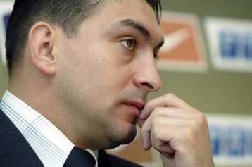 Ο Ντουμιτρέσκου θέλει να παραμείνει στην ΑΕΚ και στην Ελλάδα