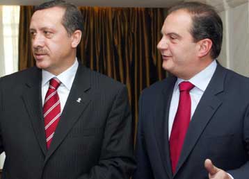 Νέα συνάντηση Καραμανλή-Ερντογάν και Ντε Σότο με Τ.Παπαδόπουλο και Ταλάτ