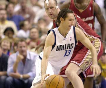 Ο Νοβίτζκι «καθάρισε» το παιχνίδι για τους Μάβερικς έναντι των Καβαλίερς