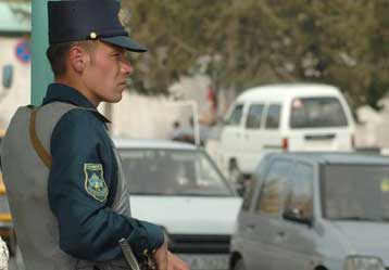 Πολίτες υπό την ομηρία εξτρεμιστών στην Τασκένδη έπειτα από συμπλοκή με τις Αρχές