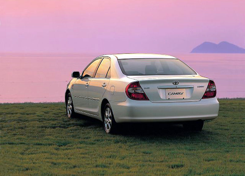 Νέα υβριδική έκδοση σχεδιάζει η Toyota – Τα σχέδιά της για το μέλλον