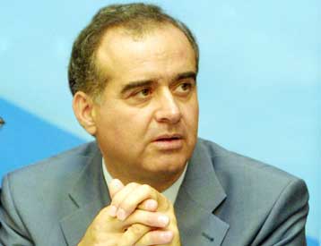 Δεν επιβαρύνεται η Ελλάδα από τη συνδρομή του ΝΑΤΟ στους Αγώνες, τονίζει η κυβέρνηση