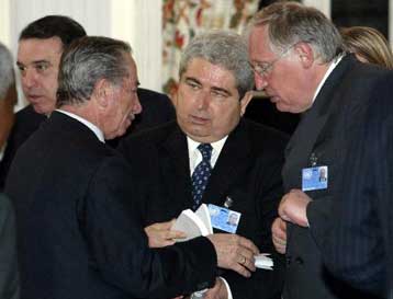 Λύση ή μη λύση του Κυπριακού το δίλημμα στα δημοψηφίσματα, τόνισε ο Γκ.Φερχόιγκεν