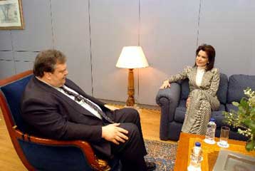 Νέες βολές Ευ.Βενιζέλου κατά της κυβέρνησης από την έδρα της «Αθήνα 2004»