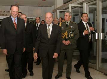 Οι εκδόσεις του Ελληνικού Ανοιχτού Πανεπιστημίου στο Εθνικό Ίδρυμα Ερευνών