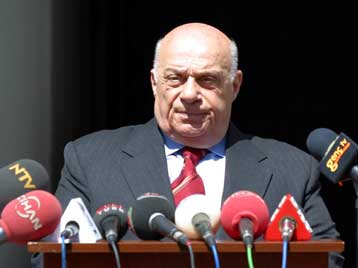 Λανθασμένη η εικόνα νίκης των Τουρκοκυπρίων, υποστηρίζει ο Ραούφ Ντενκτάς