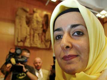 Γερμανικό κρατίδιο απαγόρευσε στους εκπαιδευτικούς να φορούν ισλαμική μαντήλα