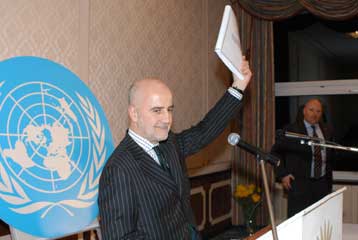 Για το τελικό σχέδιο Ανάν θα ενημερώσει το Συμβούλιο Ασφαλείας ο Ντε Σότο