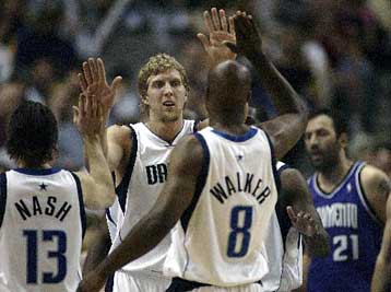 Με οδηγούς τους ΟΝιλ και Μπράιντ, οι Λέικερς επικράτησαν των Ρόκετς