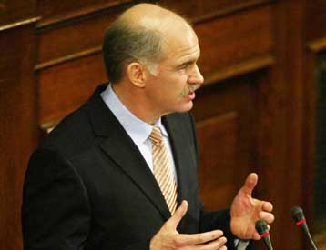 «Όχι» στη βολική πολιτική μη κόστους είπε ο Γ.Παπανδρέου στη συζήτηση για το Κυπριακό