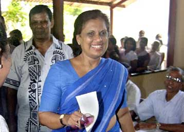 Με μαζική συμμετοχή έκλεισαν οι κάλπες των βουλευτικών εκλογών στη Σρι Λάνκα