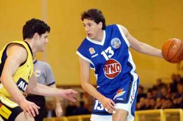 Εύκολες νίκες για Ηρακλή και Μακεδονικό επί Ηλυσιακού και Ηρακλείου