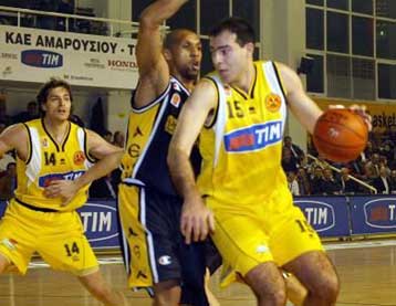 «Δια πυρός και σιδήρου» το Μαρούσι 68-67 την ΑΕΚ και παρέμεινε πρώτο