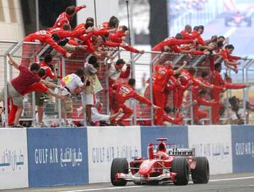 «Σεΐχης» στο grand prix του Μπαχρέιν ο Μίκαελ Σουμάχερ