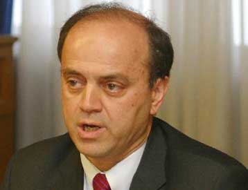 Συναντίληψη με το Γάλλο ομόλογό του σε πολλά σημεία διαπίστωσε ο Σ.Τσιτουρίδης