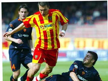 Καπέλο και Έμερσον δεν δίνουν ελπίδες στη Ρόμα-Διαφωνεί ο Τότι