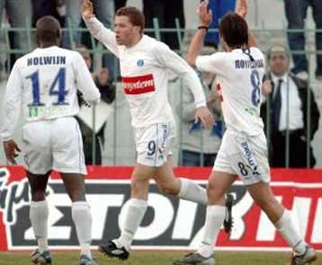 Στο χειρουργικό τραπέζι ο Φοφόνκα, επέμβαση στους κοιλιακούς