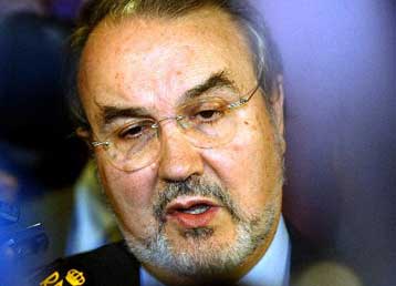 Έξι χώρες στο «στόχαστρο» της Κομισιόν για τα ελλείμματα