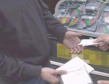 Μείωση 6,7% παρουσίασαν οι δισκογραφικές πωλήσεις μέσα στο 2003